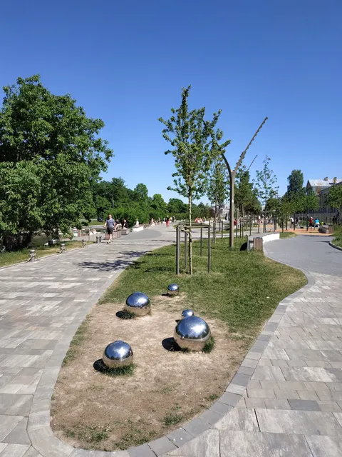 Naberezhnaya Reki Karpovki