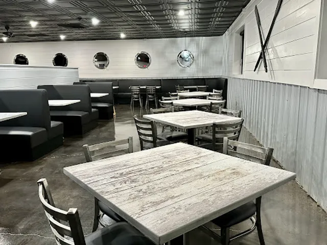 The Blue Heron Kitchen & Pub