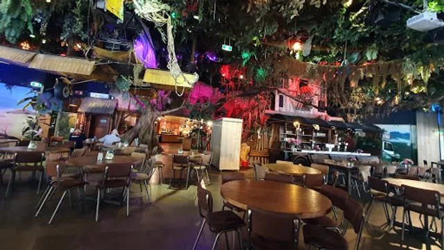 Jungle Restaurant