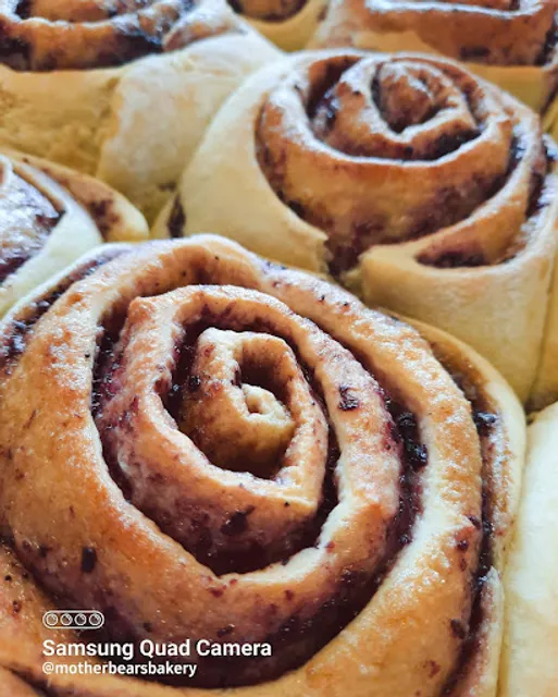 Mother Bear’s Bakery & Gifts