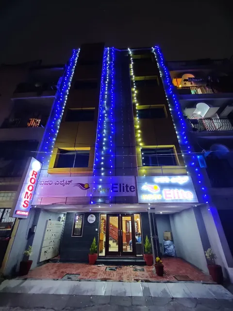 Collection O 90053 IVORY Elite