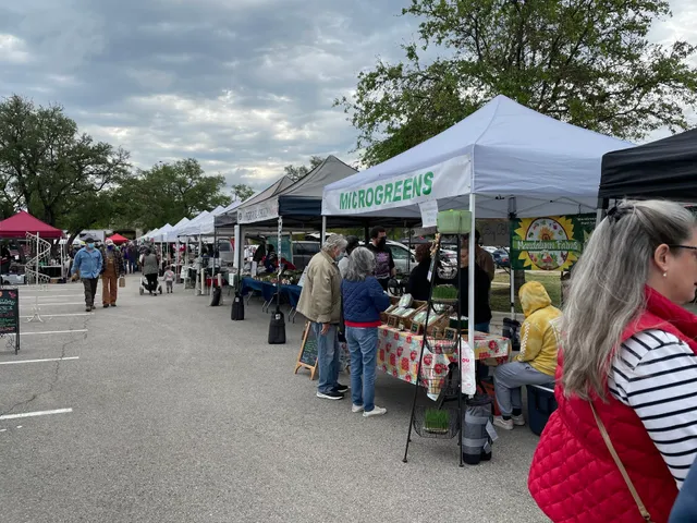 Farmers Market At Wolf Ranch Shopping Center In Georgetown TX