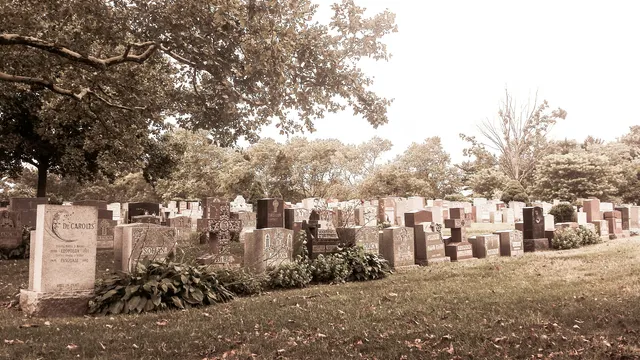 Mount St. Mary Cemetery