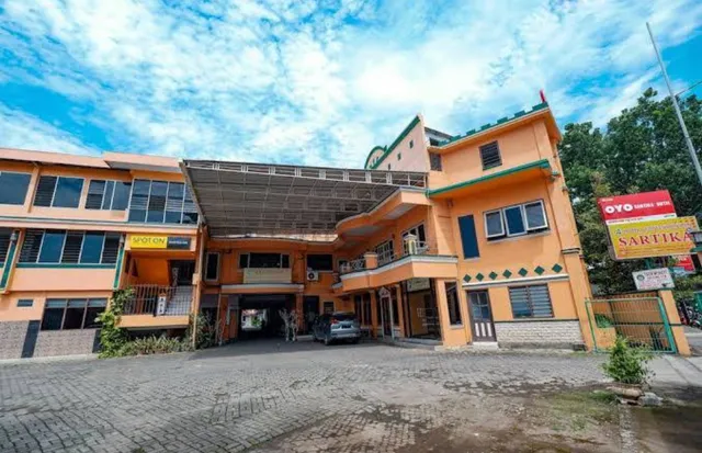 Sartika Hotel Pati