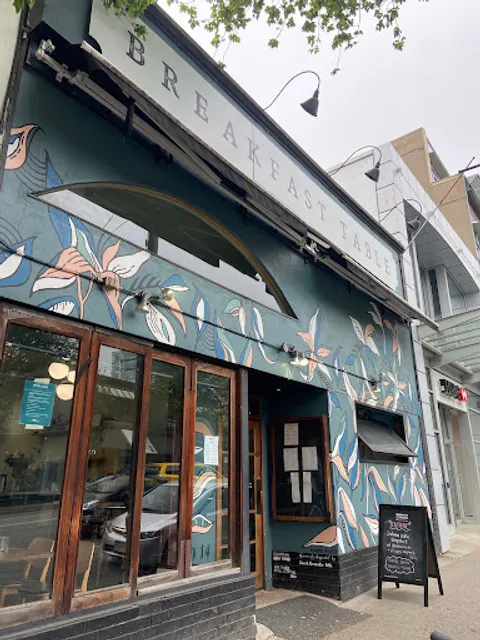 Breakfast Table South Granville