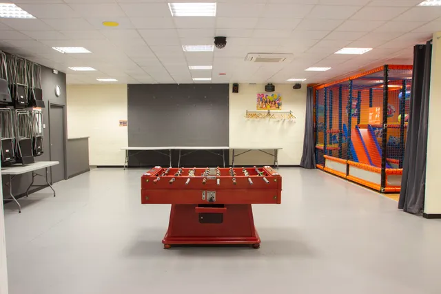 Al Teu Aire Terrassa Sala Sagué Canvat