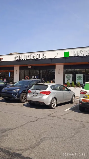 Broaddale Village Shopping Center