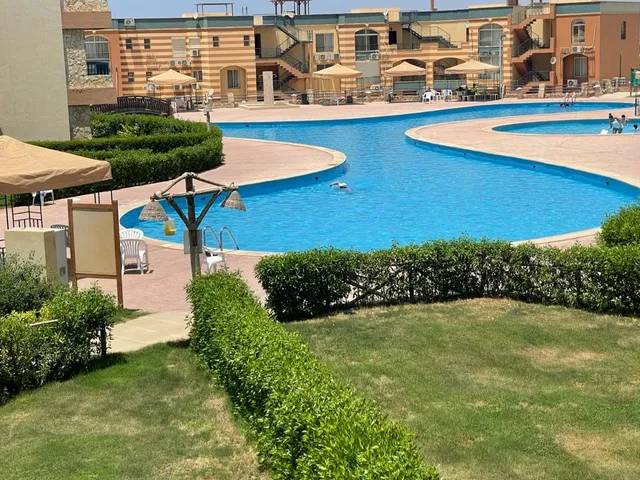 شاليهات منتجع بلومار الدوم..العين السخنة blumar eldome وليس لنا علاقة بالفندق