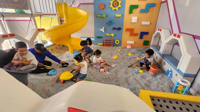 Kiddie Cosmos Indoor kids Play center