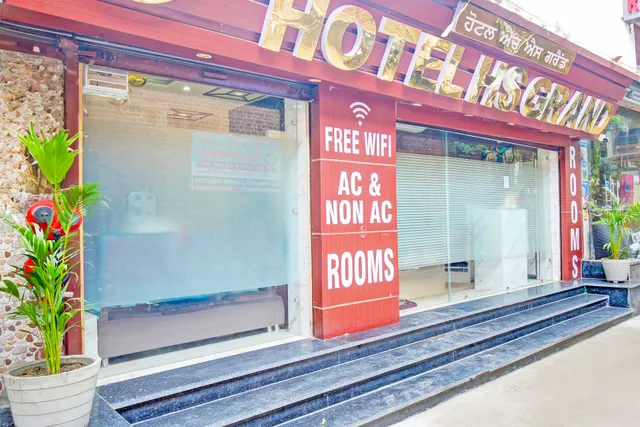 Super OYO Hotel HS Grand