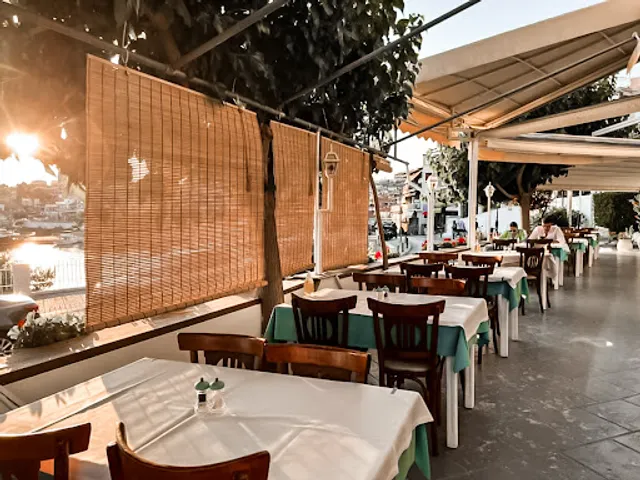 Horiatiki Gonia Restaurant