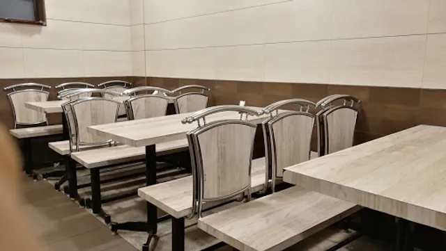 Shree Sainath Snacks & Juices