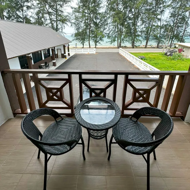 Ombak Beach Inn | Dungun
