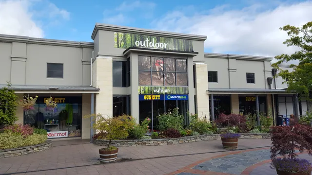 Remarkables Park Town Centre