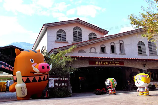 Dream Works of the Plums