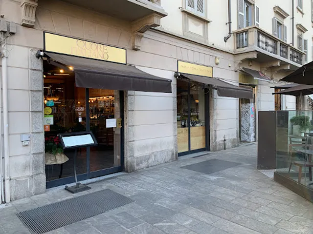 Quore Italiano Piazza Oberdan