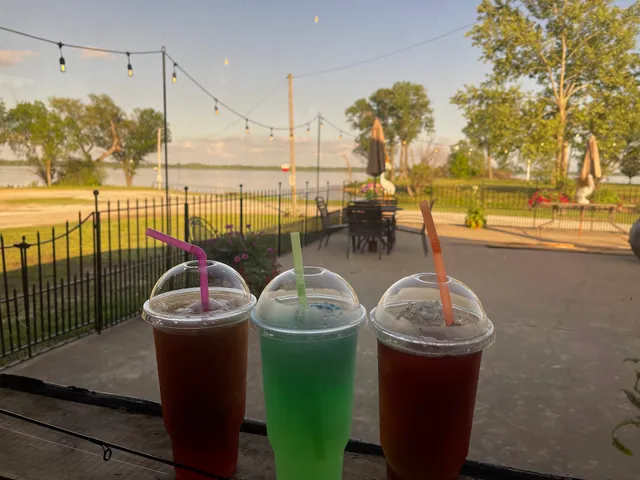 Ropin’ Flamingo Italian Ice, Shaved Ice , Teas, Lemonade & Iced Coffee on Route 66