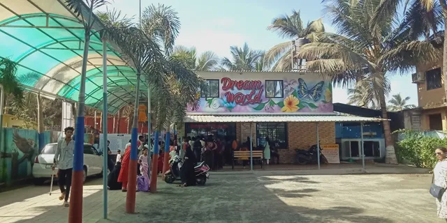 Vatar Adale Jeladi beach