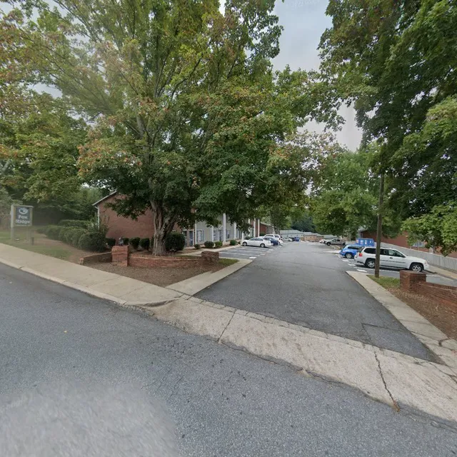 Fox Ridge Apartments