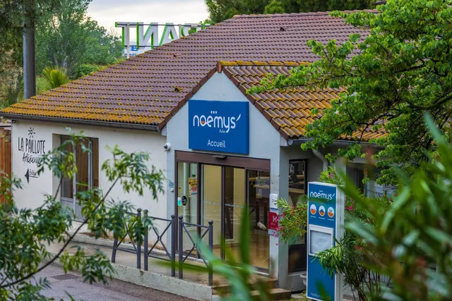 Noemys Arles - hôtel restaurant