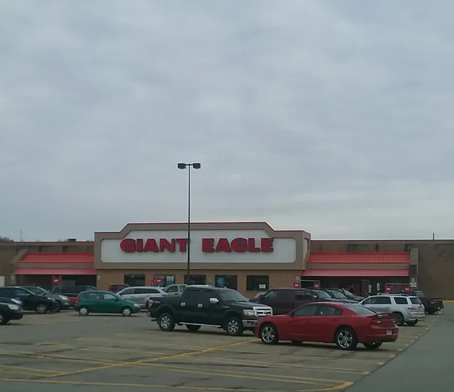 Giant Eagle Supermarket