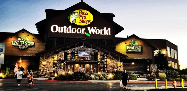 Bass Pro Shops