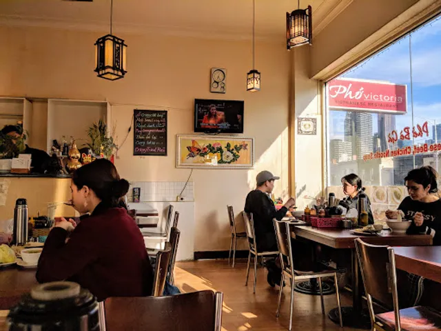 Pho Victoria
