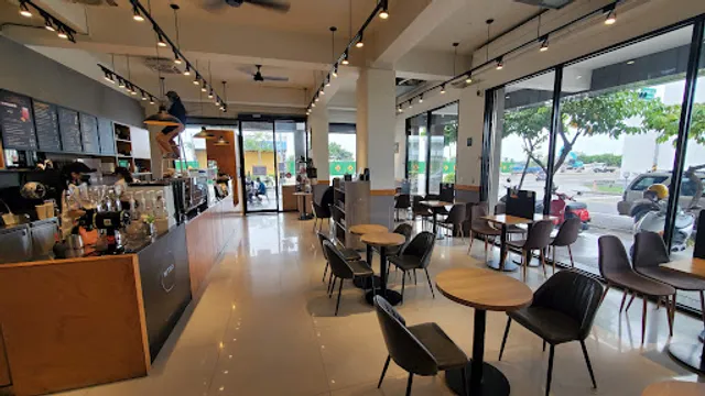 Louisa Coffee (Tainan Bei'an)