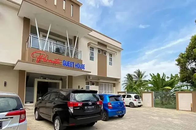 RedDoorz Plus @ Permata Guesthouse Lampung