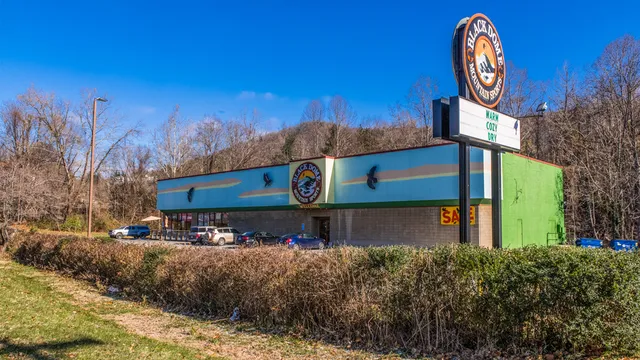 Black Dome Mountain Sports