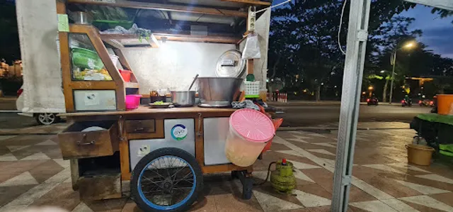 Depot Legendaris Tahu Campur Cak Kahar