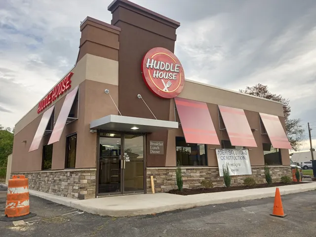 Huddle House