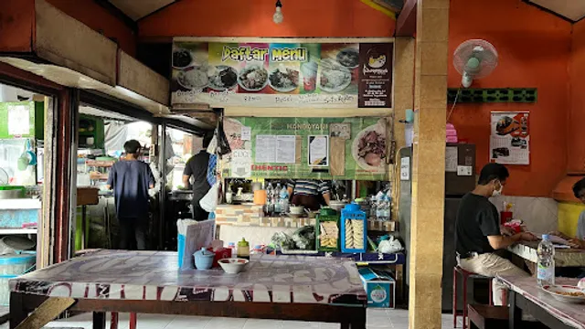 Warung Brongkos Handayani
