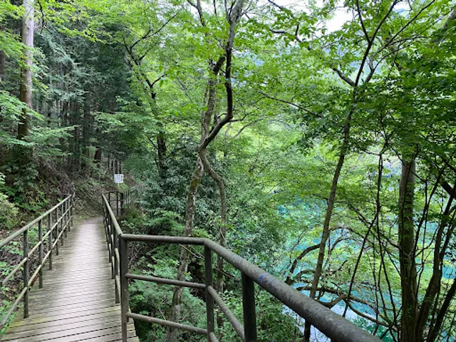 Shiromaru Dam Control Lake (Shiromaru Lakeside Promenade)