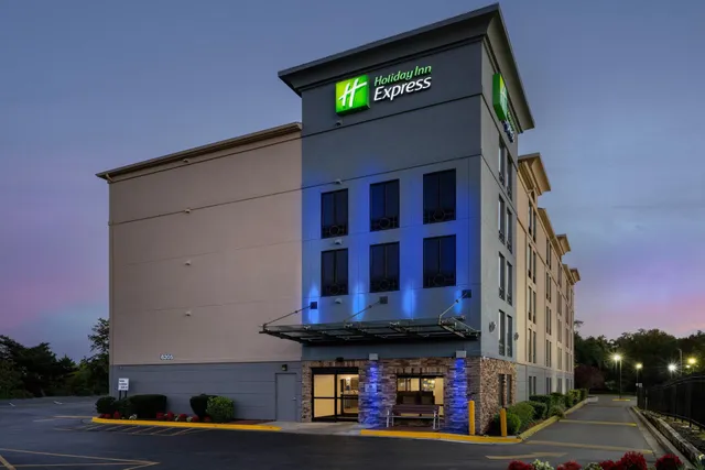 Holiday Inn Express Washington DC - Bw Parkway by IHG