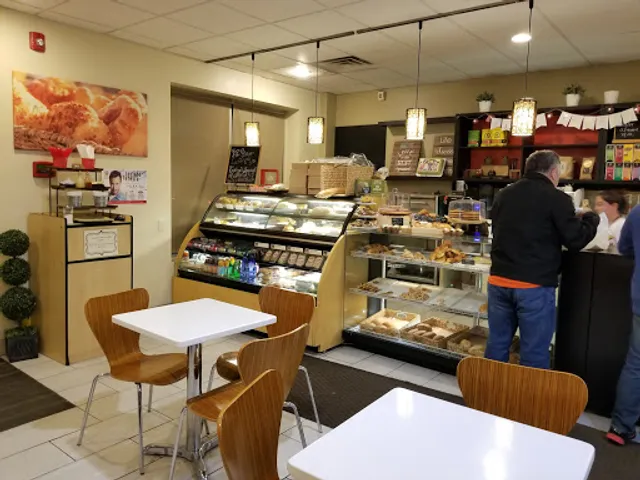 Las Chicas Bakery & Cafe