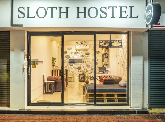Sloth Hostel Khaosan