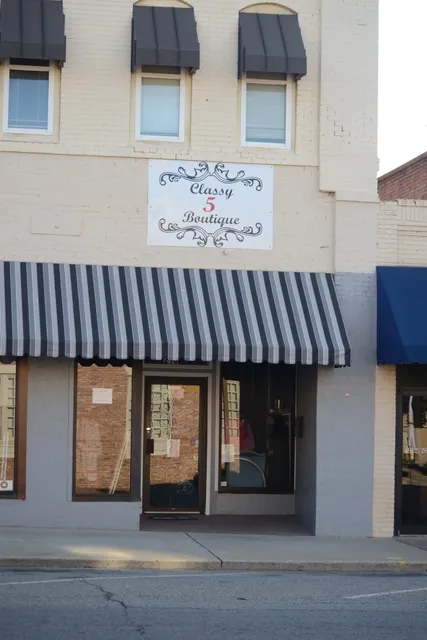 Classy 5 Boutique