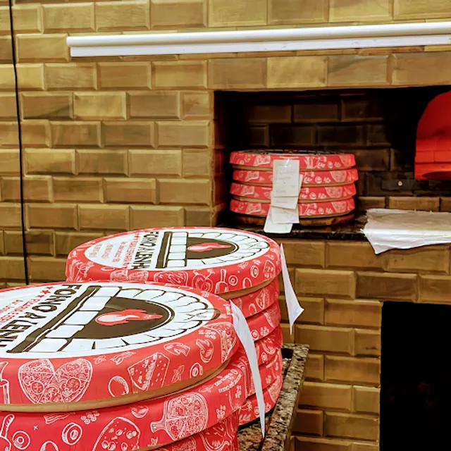 Pizzaria Forno a Lenha Rodízio de Pizzas e Massas