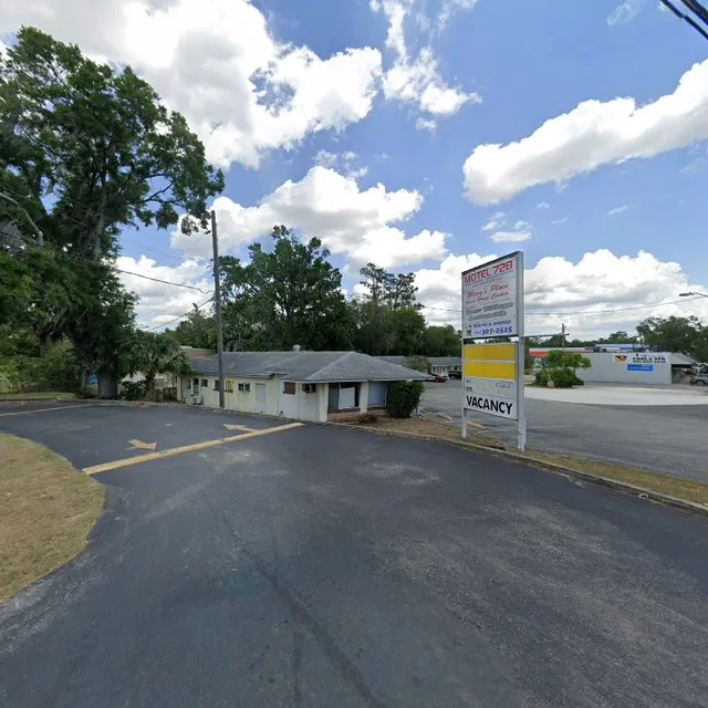 Motel 728