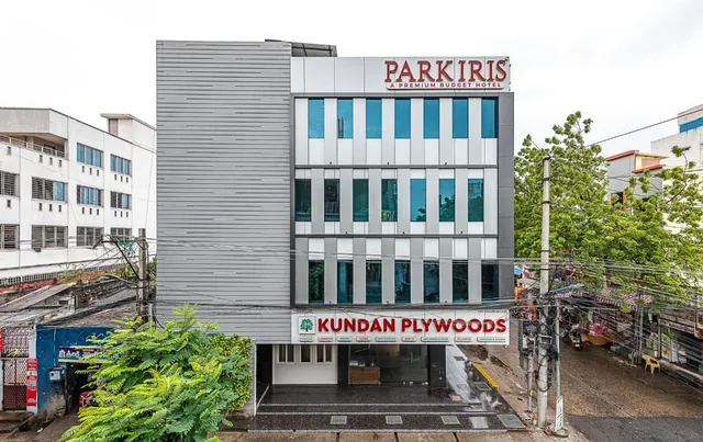 Park Iris Hotels, MG Road