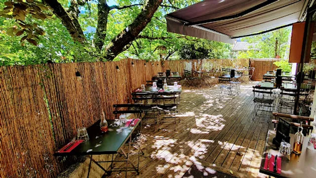 Les Moustaches de Zébulon