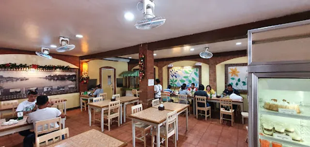 Lolo Amar's Chicken House