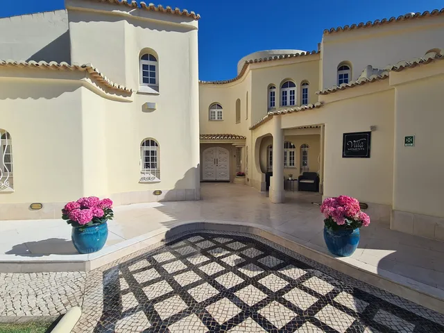 Villa Moments - Guest House