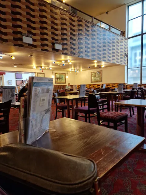 The White Swan - JD Wetherspoon