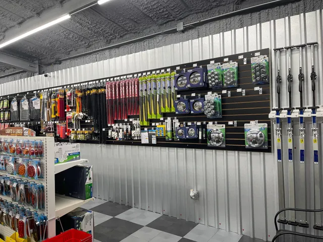 Semi Crazy Truck Wash & CB Shop