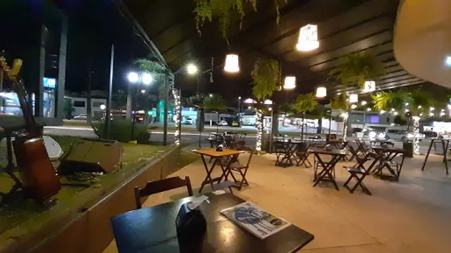 Praça Brasil Bar e Restaurante