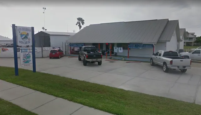 Win-Car Inc Gifts and Hardware