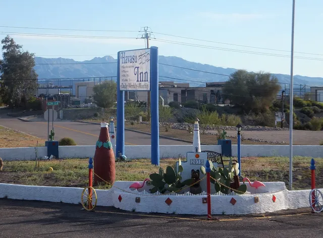 Havasu Inn & Suites