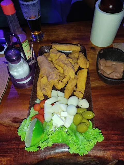 Tonel's Bar e Cachaçaria